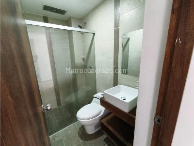 Apartamento de 3 alcobas en venta en La Castellana, Medellín, 203 m² · foto 6 de 13