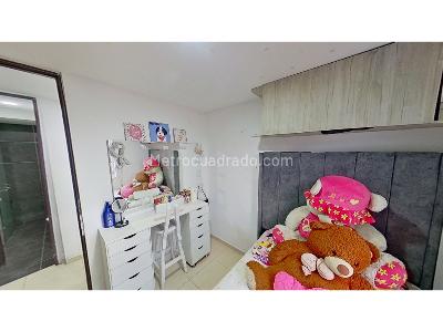 Apartamento de 3 alcobas en venta en Niquia, Bello, 62 m² · foto 12 de 20