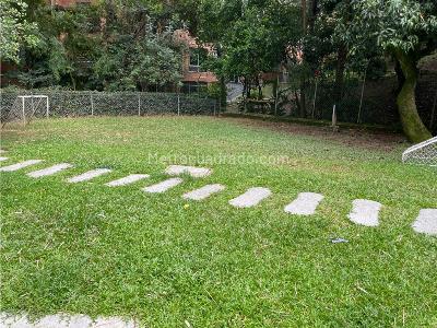 Apartamento de 1 alcoba en venta en Castropol, Medellín, 87 m² · foto 19 de 20