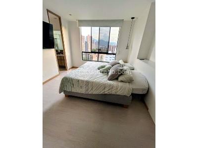 Apartamento de 2 alcobas en venta en El Poblado, Medellín, 96 m² · foto 5 de 10