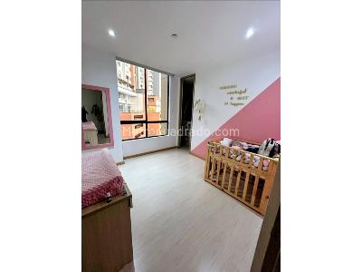 Apartamento de 2 alcobas en venta en El Poblado, Medellín, 96 m² · foto 7 de 10