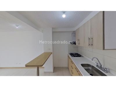 Apartamento de 3 alcobas en venta en Amazonia, Bello, 56 m² · foto 6 de 20