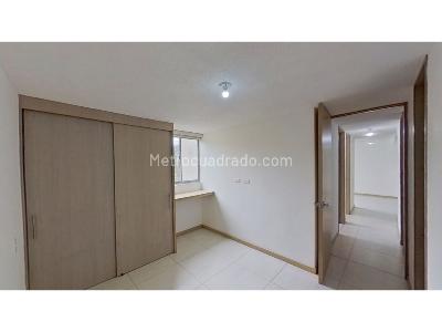 Apartamento de 3 alcobas en venta en Amazonia, Bello, 56 m² · foto 13 de 20