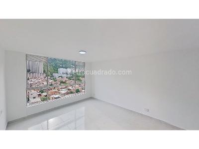 Apartamento de 3 alcobas en venta en Aralias, Bello, 55 m² · foto 2 de 20