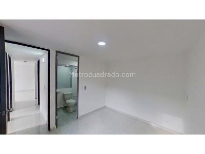 Apartamento de 3 alcobas en venta en Aralias, Bello, 55 m² · foto 9 de 20