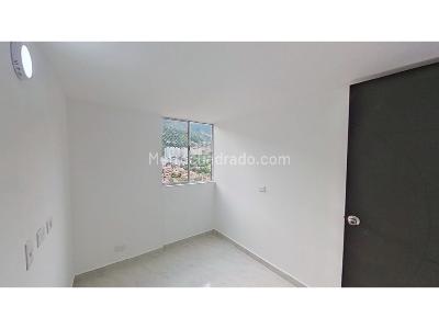 Apartamento de 3 alcobas en venta en Aralias, Bello, 55 m² · foto 14 de 20