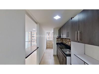 Apartamento de 3 alcobas en venta en Madera, Bello, 63 m² · foto 4 de 20
