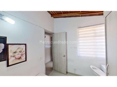 Apartamento de 3 alcobas en venta en Cabañitas, Bello, 82 m² · foto 12 de 16