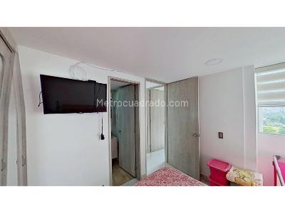 Apartamento de 3 alcobas en venta en La Primavera, Bello, 54 m² · foto 5 de 16