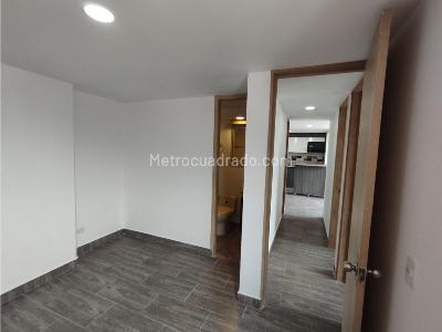 Apartamento de 3 alcobas en venta en Niquia, Bello, 58 m² · foto 7 de 16