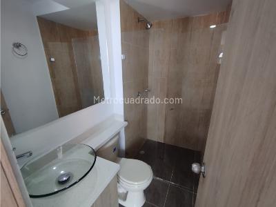 Apartamento de 3 alcobas en venta en Niquia, Bello, 58 m² · foto 12 de 16
