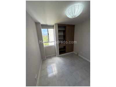 Apartamento en venta en Calasanz, Medellín · foto 4 de 9