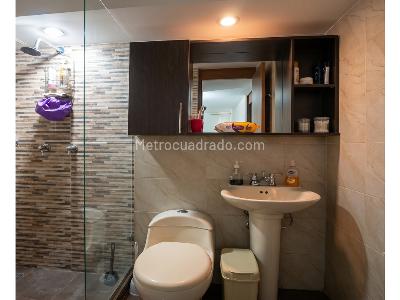 Apartamento de 3 alcobas en venta en Valerias, Bello, 71 m² · foto 9 de 18