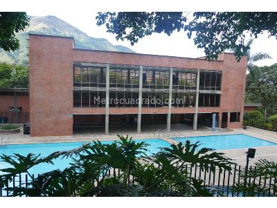 Apartamento de 3 alcobas en venta en Valerias, Bello, 71 m² · foto 18 de 18