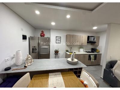 Apartamento en venta en El Salado, Envigado · foto 3 de 11