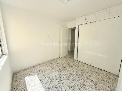 Apartamento de 3 alcobas en venta en Calasanz, Medellín, 158 m² · foto 12 de 20