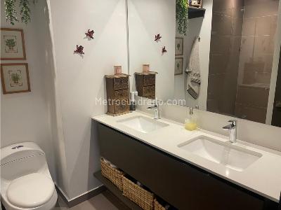 Apartamento de 1 alcoba en venta en Via Las Palmas, Medellín, 87 m² · foto 8 de 9