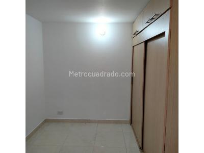 Apartamento de 2 alcobas en venta en Aralias, Bello, 41 m² · foto 9 de 12