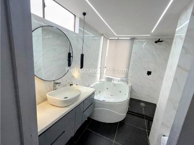 Apartamento de 2 alcobas en venta en Via Las Palmas, Medellín, 101 m² · foto 7 de 13