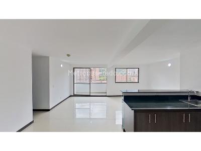 Apartamento de 3 alcobas en venta en Niquia, Bello, 77 m² · foto 2 de 20