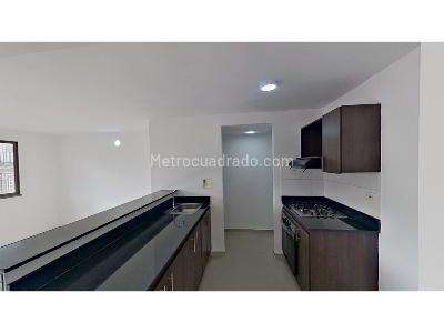 Apartamento de 3 alcobas en venta en Niquia, Bello, 77 m² · foto 6 de 20