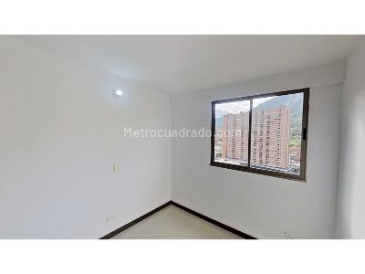 Apartamento de 3 alcobas en venta en Niquia, Bello, 77 m² · foto 14 de 20