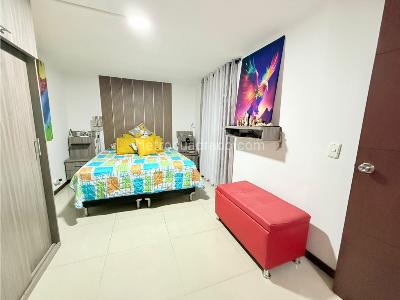 Apartamento de 3 alcobas en venta en Madera, Bello, 63 m² · foto 6 de 10