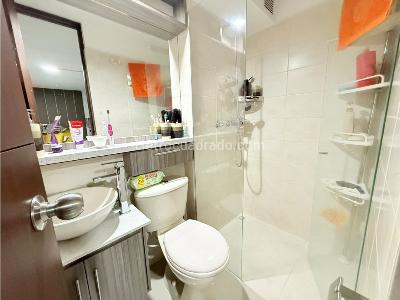 Apartamento de 3 alcobas en venta en Madera, Bello, 63 m² · foto 7 de 10