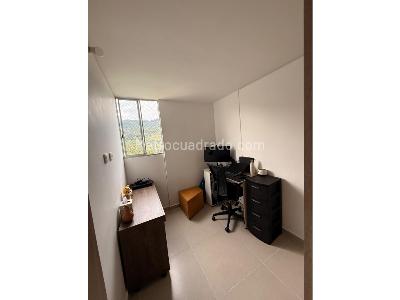 Apartamento en venta en San Antonio De Prado, Medellín · foto 8 de 10