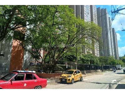 Apartamento de 3 alcobas en venta en El Paraiso, Bello, 55 m² · foto 6 de 8