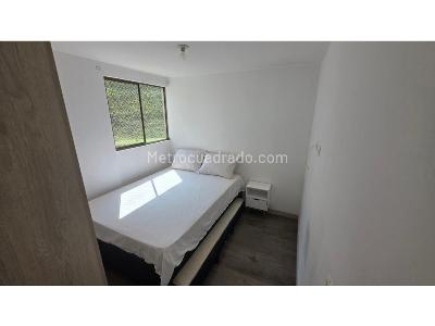 Apartamento de 3 alcobas en venta en Las Lomitas, Sabaneta, 73 m² · foto 10 de 14