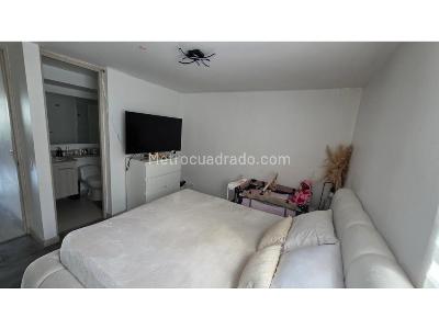Apartamento de 3 alcobas en venta en Las Lomitas, Sabaneta, 73 m² · foto 6 de 14