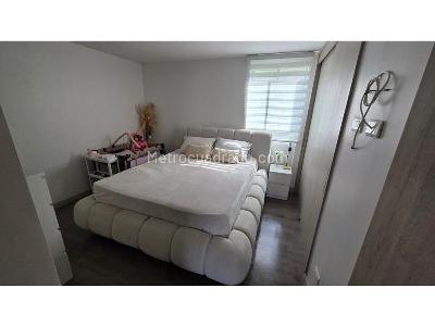 Apartamento de 3 alcobas en venta en Las Lomitas, Sabaneta, 73 m² · foto 7 de 14