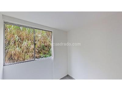 Apartamento de 3 alcobas en venta en San Gabriel, Bello, 50 m² · foto 11 de 20