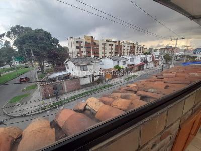 Casa en venta en Cedritos, Bogotá · foto 8 de 20