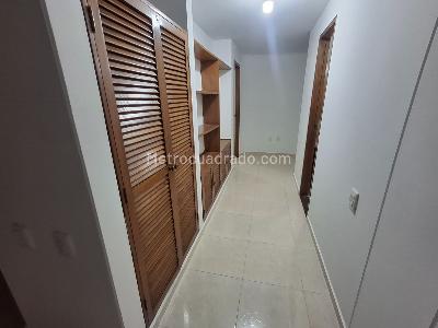 Apartamento de 3 alcobas en venta en Cabecera, Bucaramanga, 133 m² · foto 7 de 20