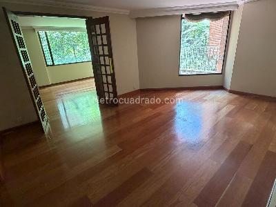Apartamento en venta en Los Rosales, Bogotá · foto 9 de 20