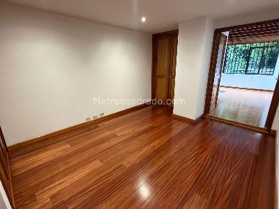 Apartamento en venta en Los Rosales, Bogotá · foto 10 de 20