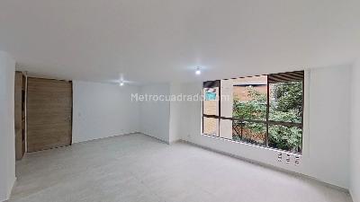 Apartamento de 3 alcobas en venta en Majagua, Bello, 75 m² · foto 3 de 19