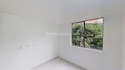 Apartamento de 3 alcobas en venta en Majagua, Bello, 75 m² · foto 15 de 19