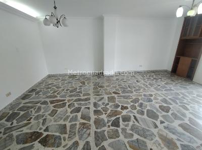Apartamento en venta en Conquistadores, Medellín · foto 4 de 17