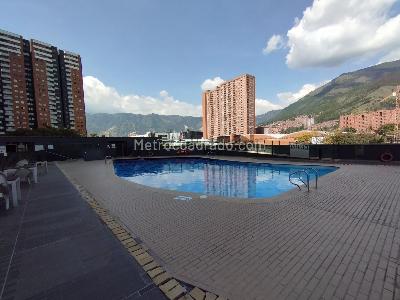 Apartamento de 3 alcobas en venta en Ceiba Del Norte, Bello, 66 m² · foto 16 de 18