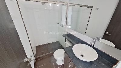 Apartamento de 3 alcobas en venta en Ceiba Del Norte, Bello, 66 m² · foto 6 de 18