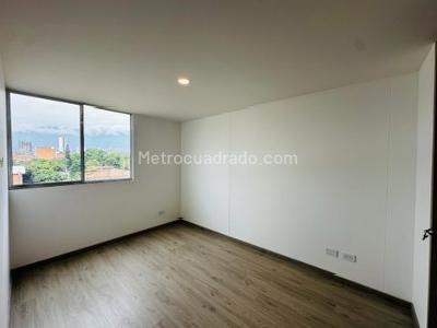 Apartamento en venta en Ciudad Coltejer, Itagüí · foto 8 de 17