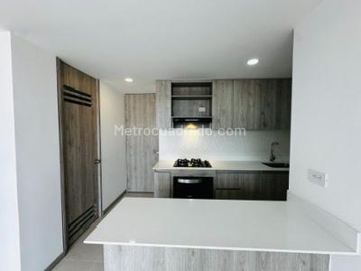 Apartamento en venta en Ciudad Coltejer, Itagüí · foto 2 de 17