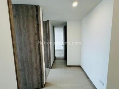 Apartamento en venta en Ciudad Coltejer, Itagüí · foto 6 de 17