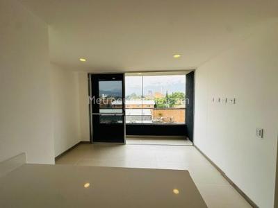 Apartamento en venta en Ciudad Coltejer, Itagüí · foto 4 de 17
