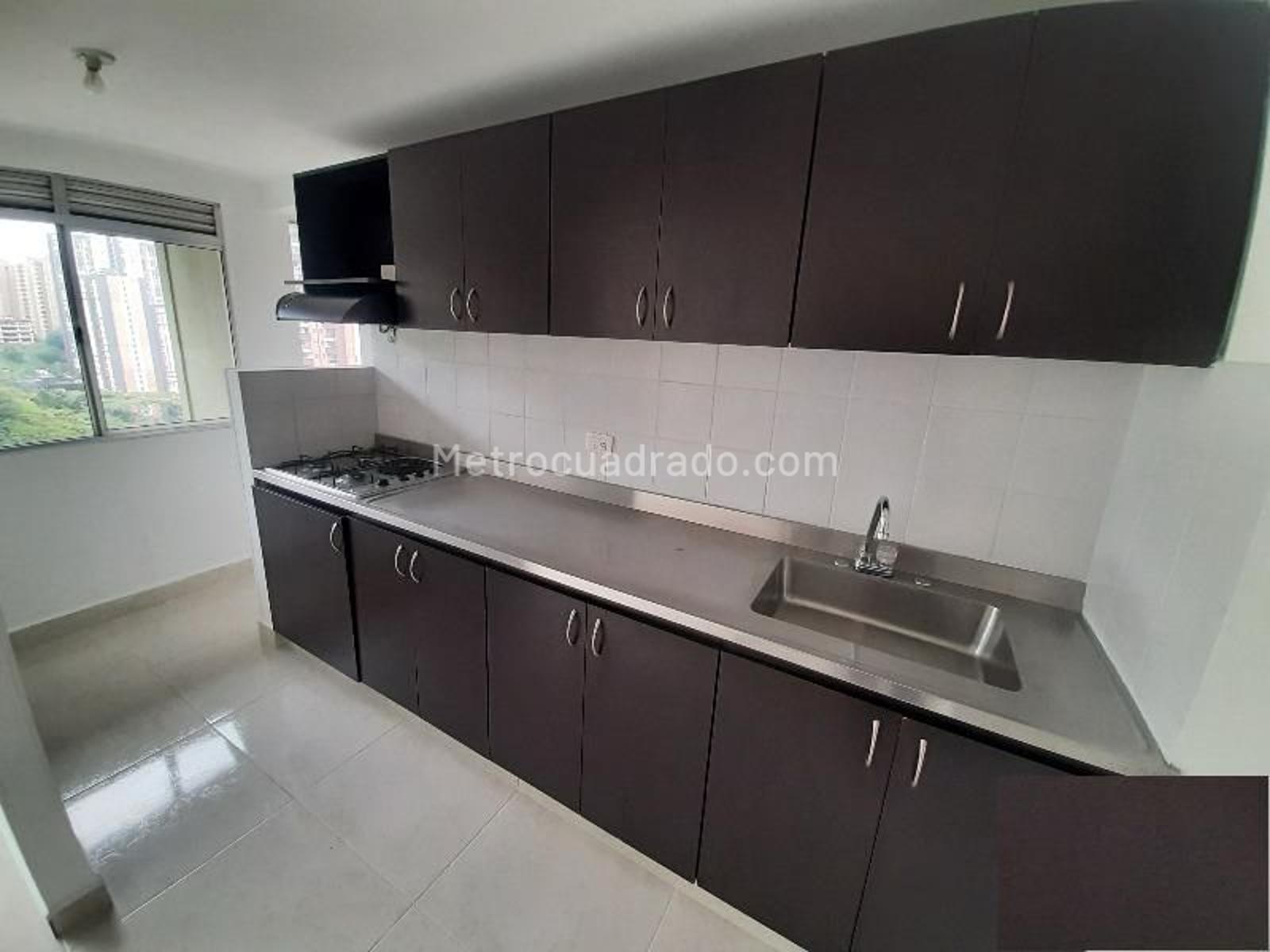 Apartamento de 3 habitaciones en venta en Rodeo Alto, Medellín — imagen 1 de 19