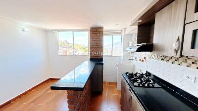 Apartamento en venta en Robledo, Medellín · foto 3 de 14