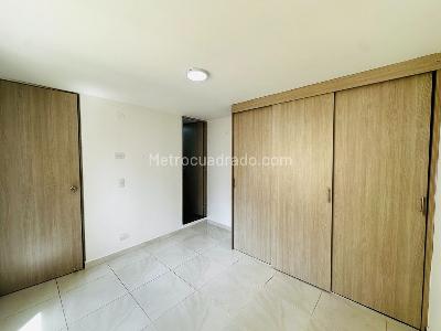 Apartamento de 3 alcobas en venta en Villas De San Antonio (Sector Ditaires), Itagüí, 53 m² · foto 5 de 12